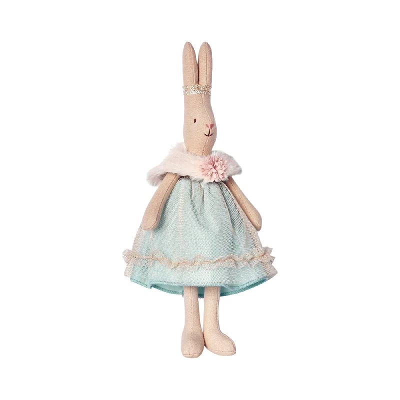 Sweet and innocent stuffed animalsSweet and innocent stuffed animalsMaileg Princess Sofia
