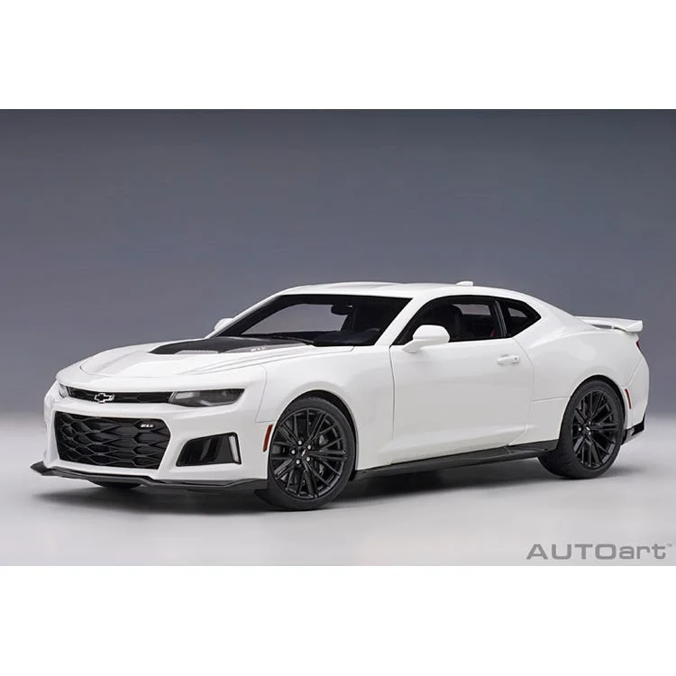Durable toysCHEVROLET CAMARO ZL1 2017 (SUMMIT WHITE) - 1:18 Scale Composite Model Car