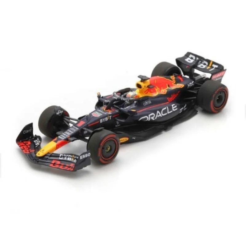 High-quality materials toys Oracle Red Bull Racing RB18 No.1 Oracle Red Bull Racing - Winner Italian GP 2022 - Max Verstappen - 1:43 Scale Resin Model Car